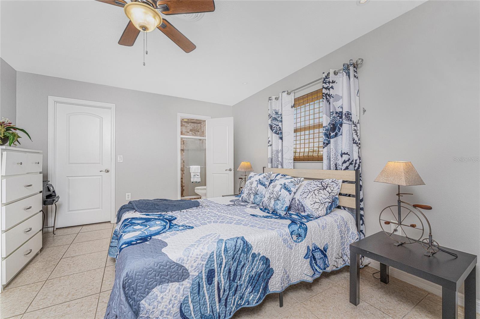 Image 29 of 69 For 1030 Gasparilla Boulevard