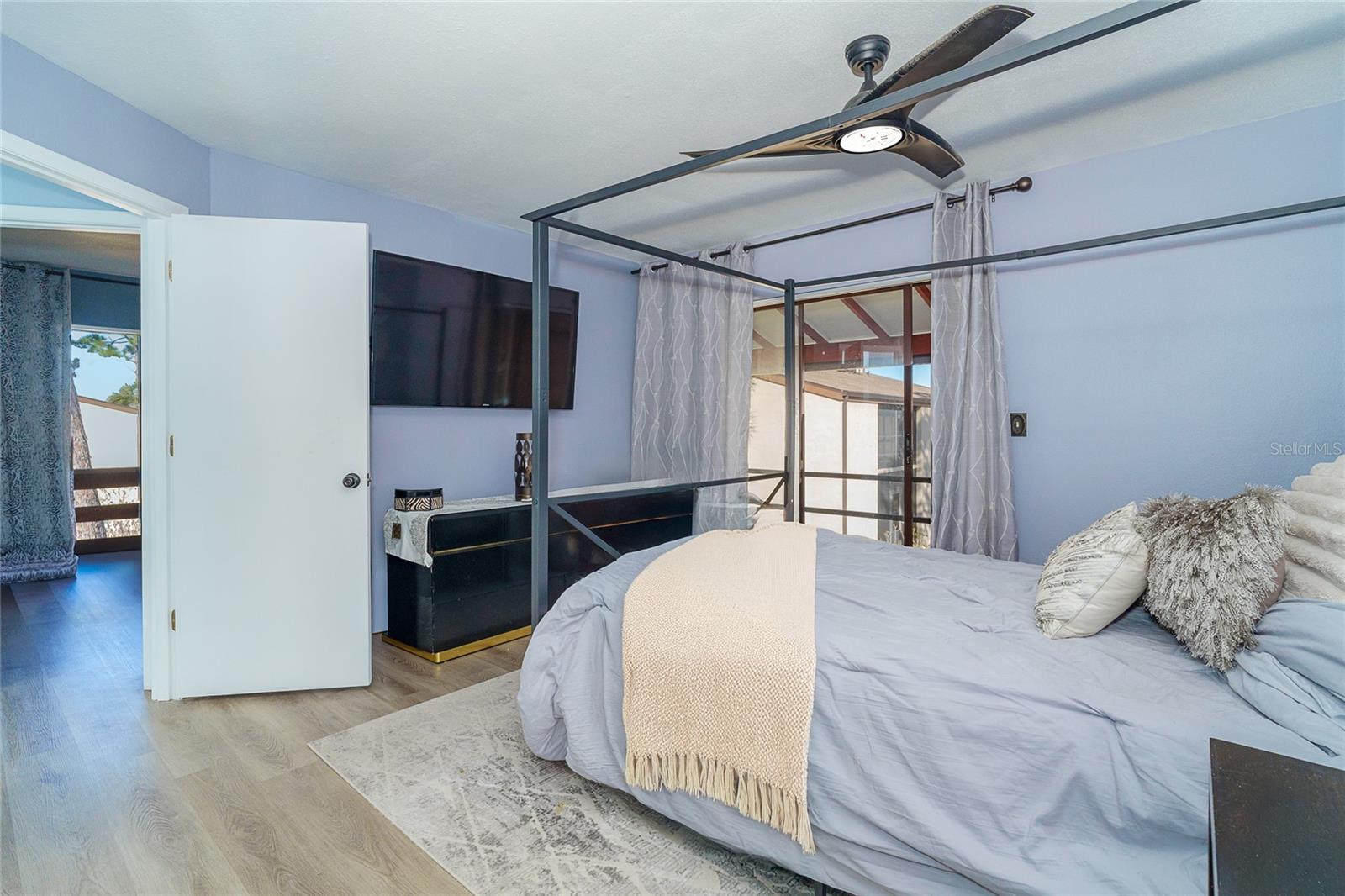 Image 14 of 31 For 25 Quails Run Boulevard 7