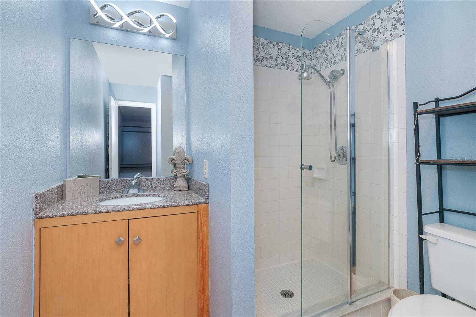 Image 15 of 31 For 25 Quails Run Boulevard 7