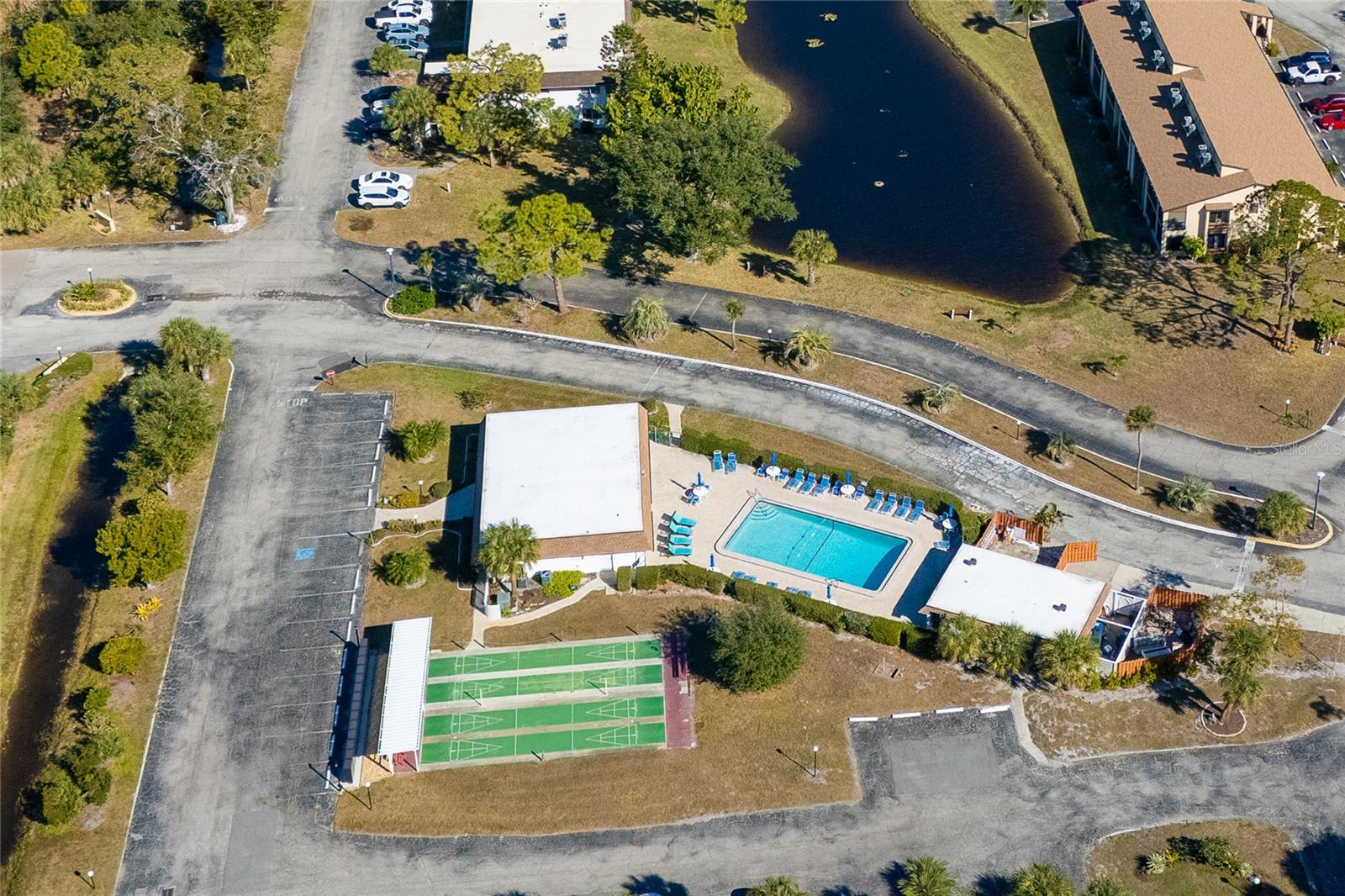 Image 24 of 31 For 25 Quails Run Boulevard 7