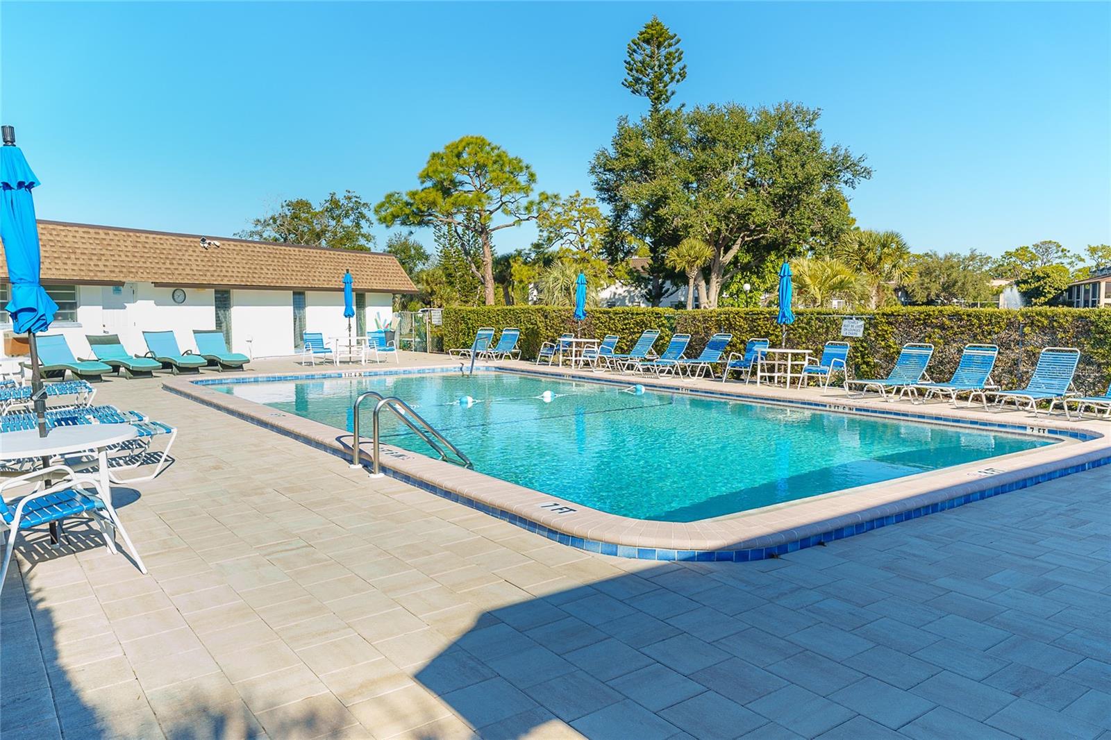 Image 25 of 31 For 25 Quails Run Boulevard 7