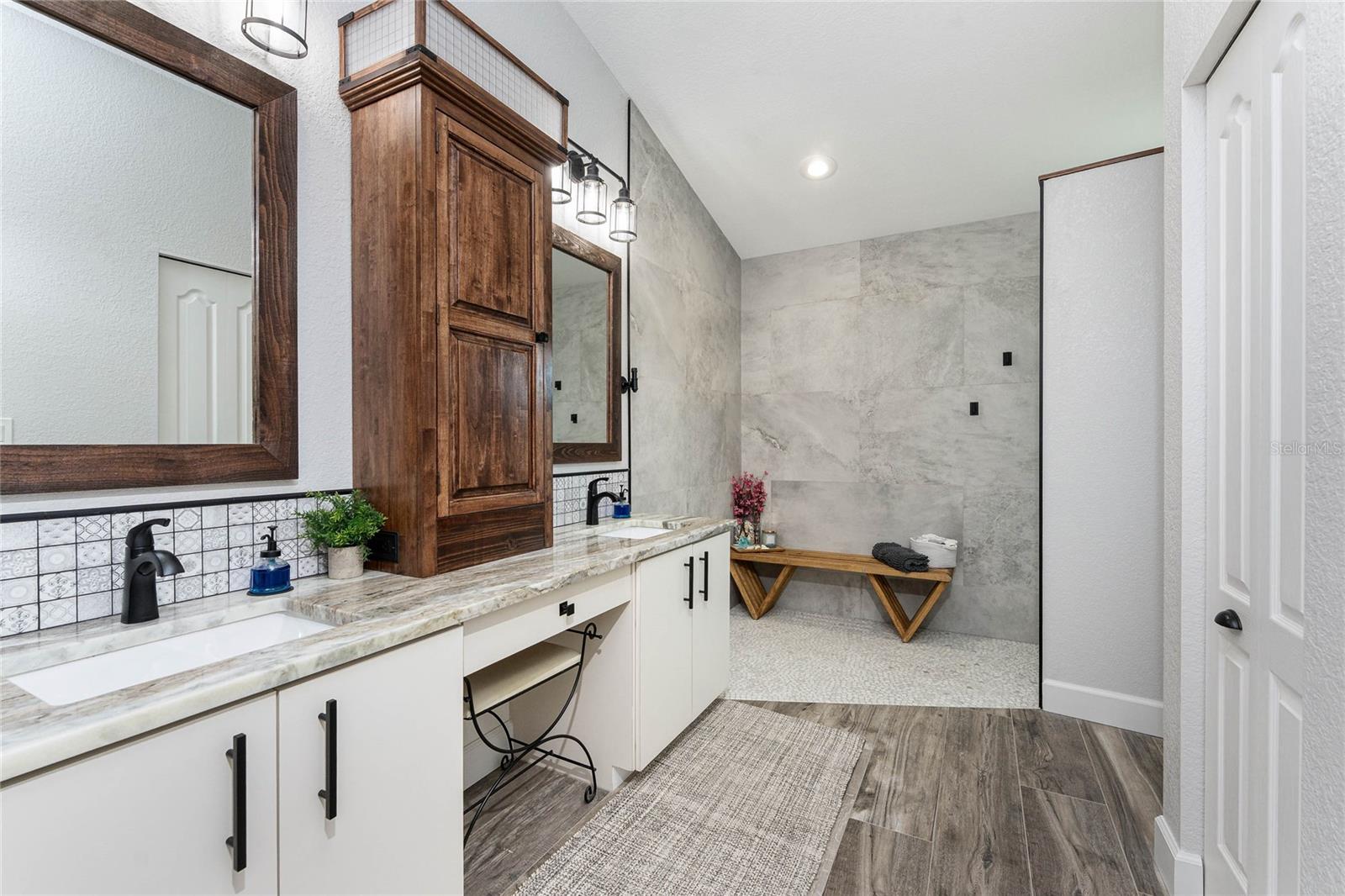 Image 35 of 67 For 20 Bunker Terrace