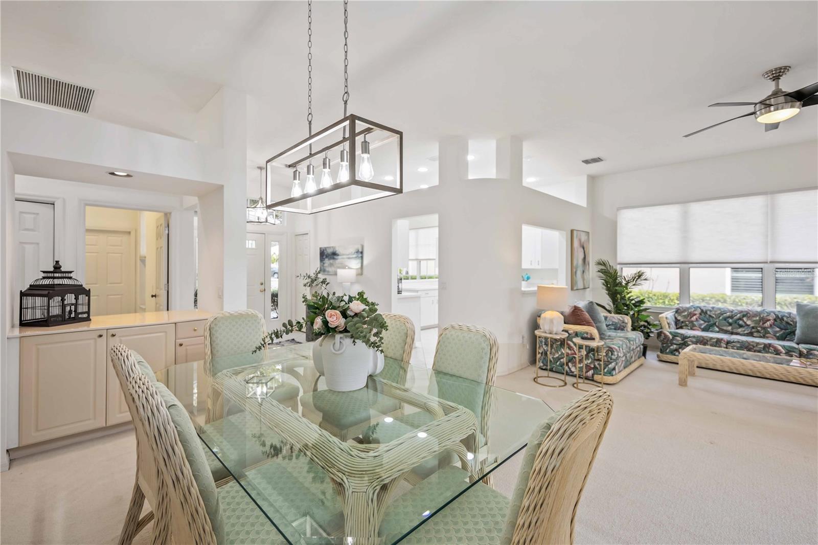 Image 18 of 80 For 547 Fallbrook Drive