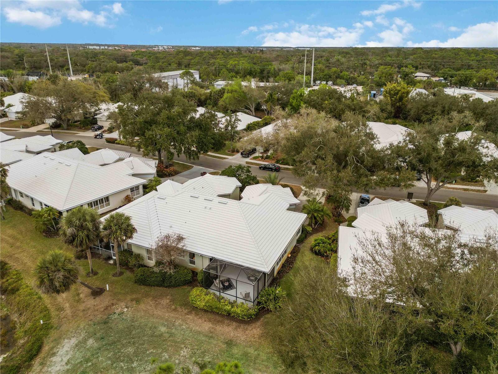 Image 50 of 80 For 547 Fallbrook Drive