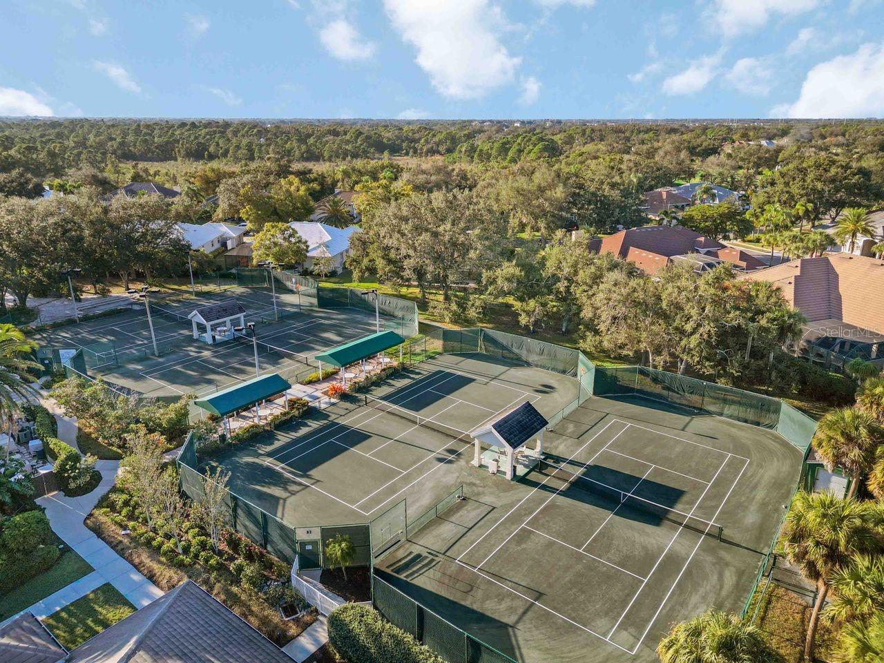 Image 73 of 80 For 547 Fallbrook Drive