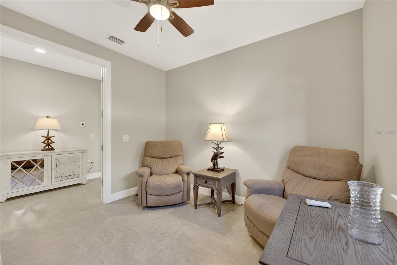 Image 21 of 70 For 1596 Hyssop Loop