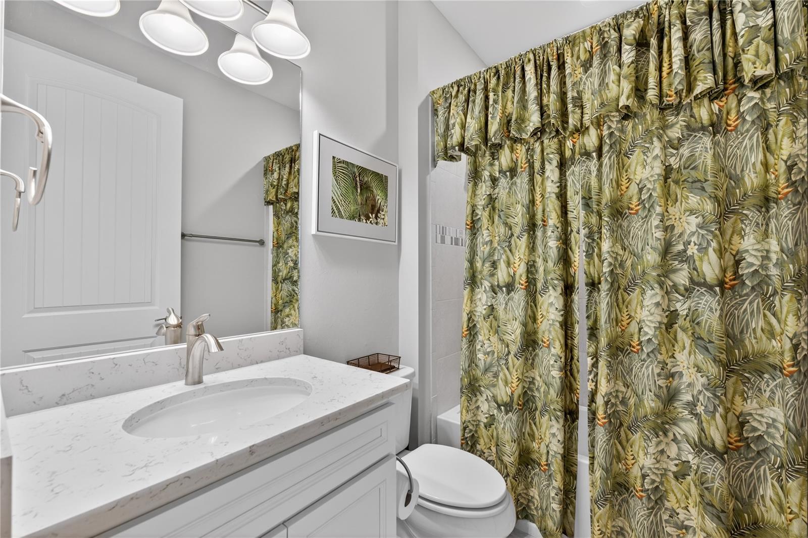 Image 26 of 70 For 1596 Hyssop Loop