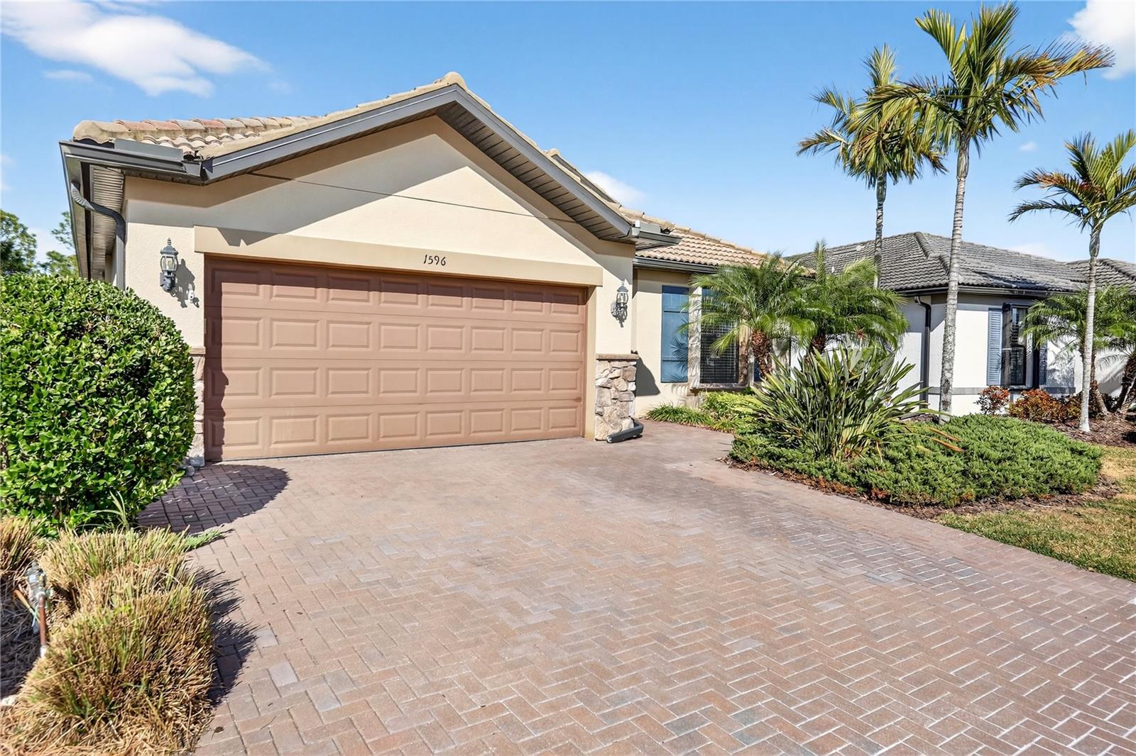 Image 3 of 70 For 1596 Hyssop Loop