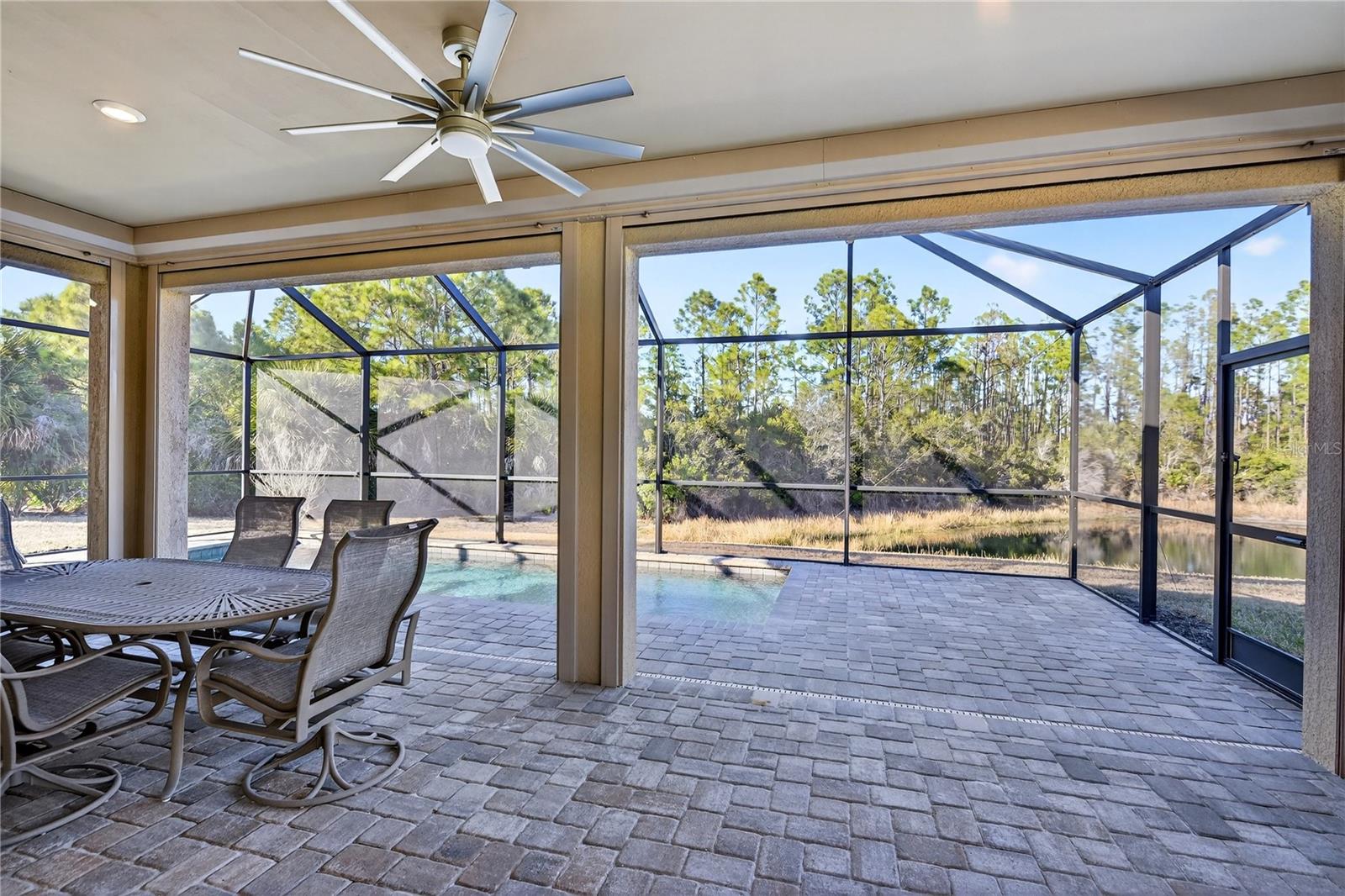 Image 35 of 70 For 1596 Hyssop Loop