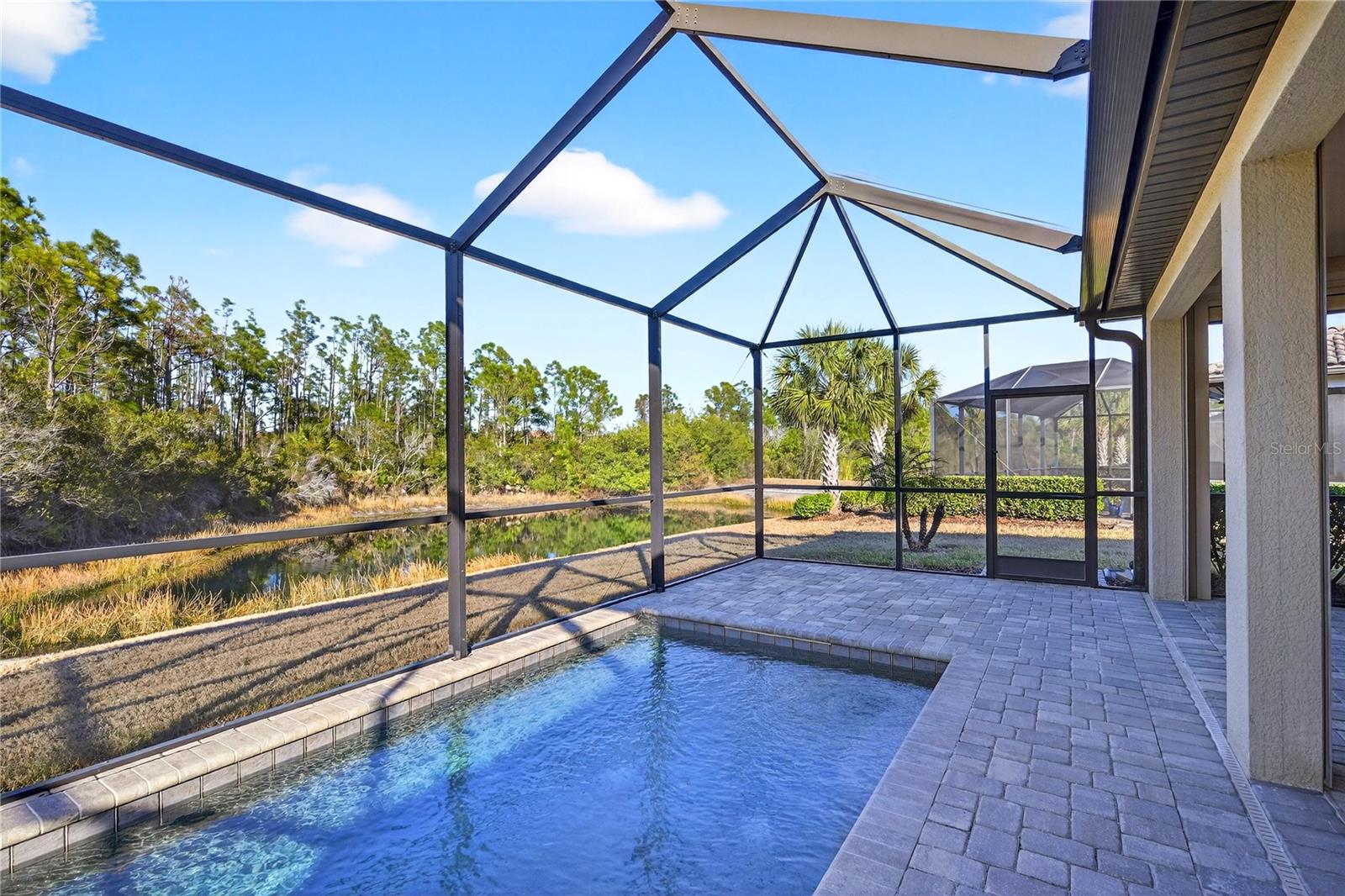 Image 37 of 70 For 1596 Hyssop Loop