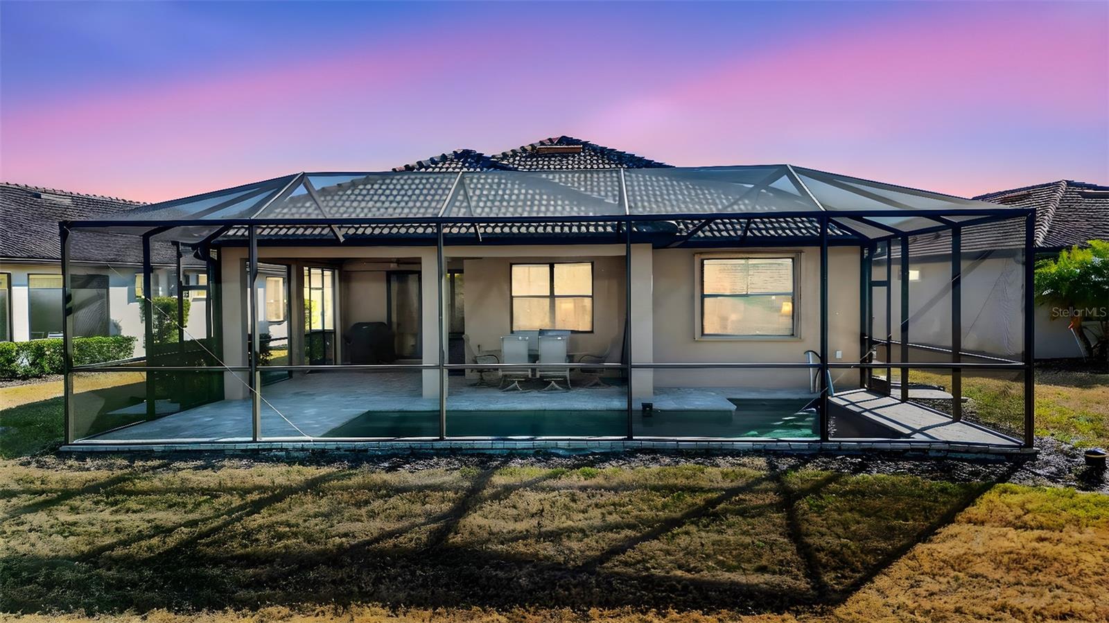 Image 40 of 70 For 1596 Hyssop Loop