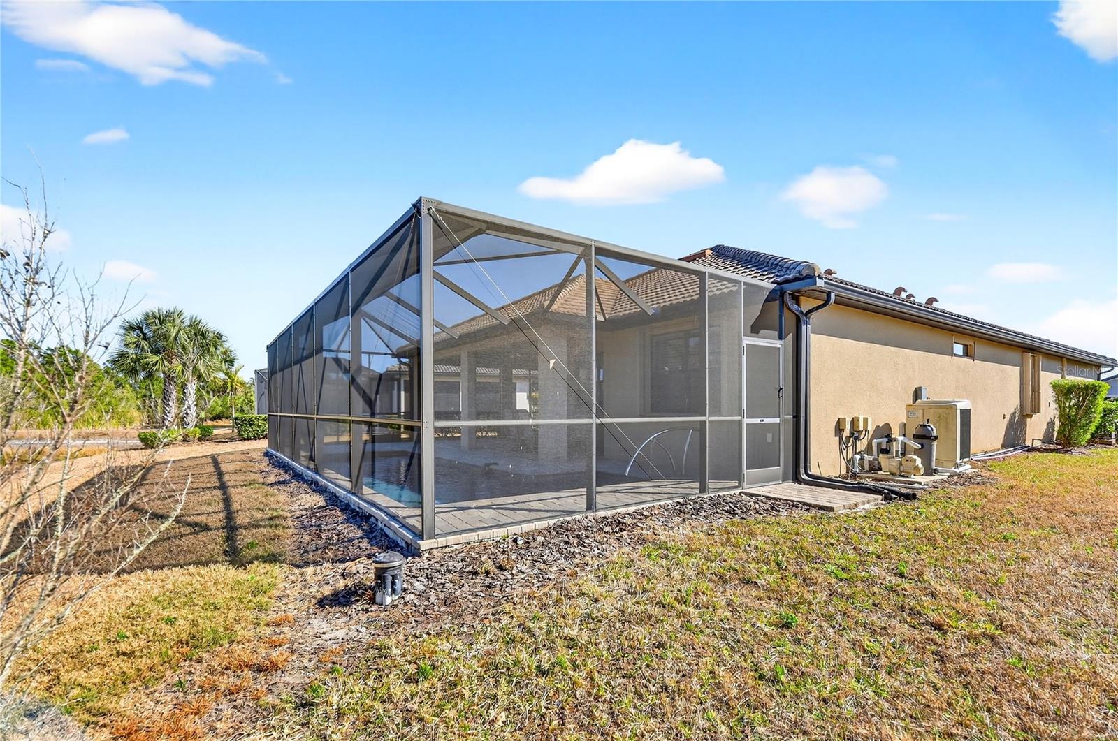 Image 42 of 70 For 1596 Hyssop Loop