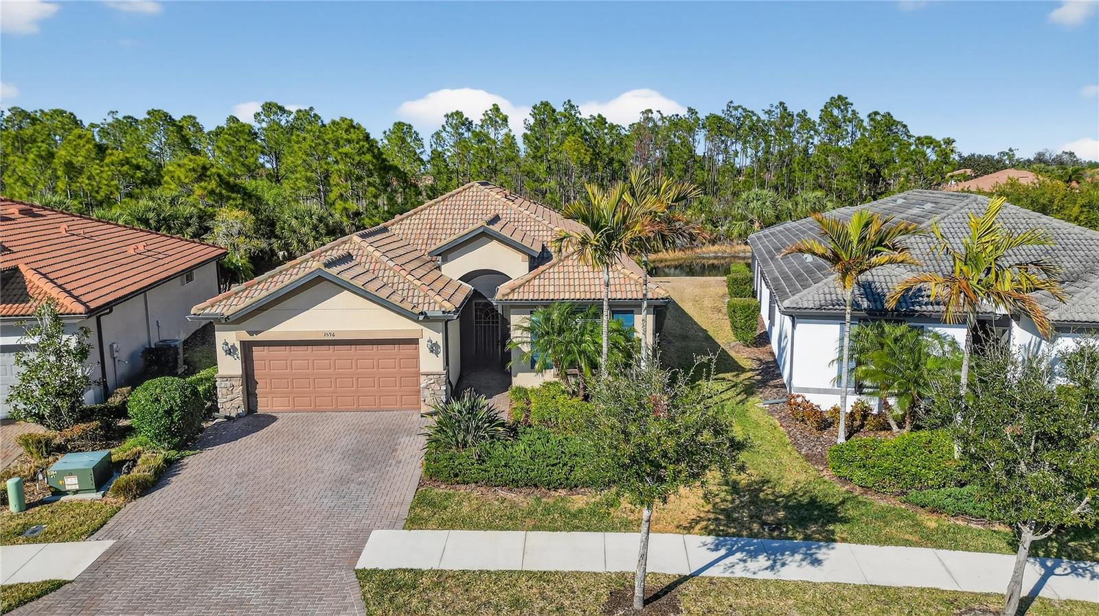 Image 5 of 70 For 1596 Hyssop Loop