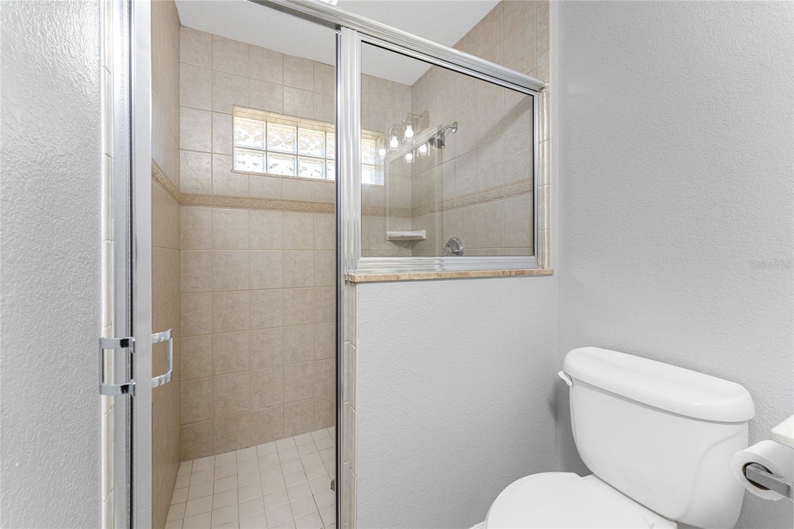 Image 29 of 54 For 1053 Bay Harbor Drive