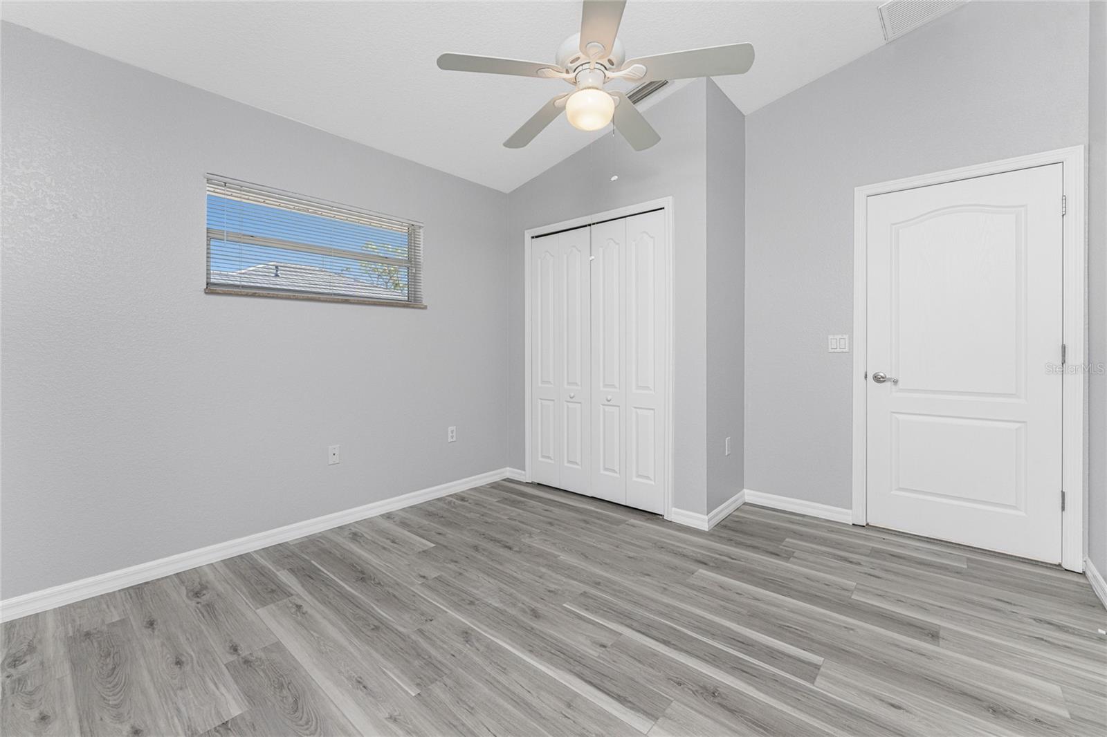 Image 32 of 54 For 1053 Bay Harbor Drive