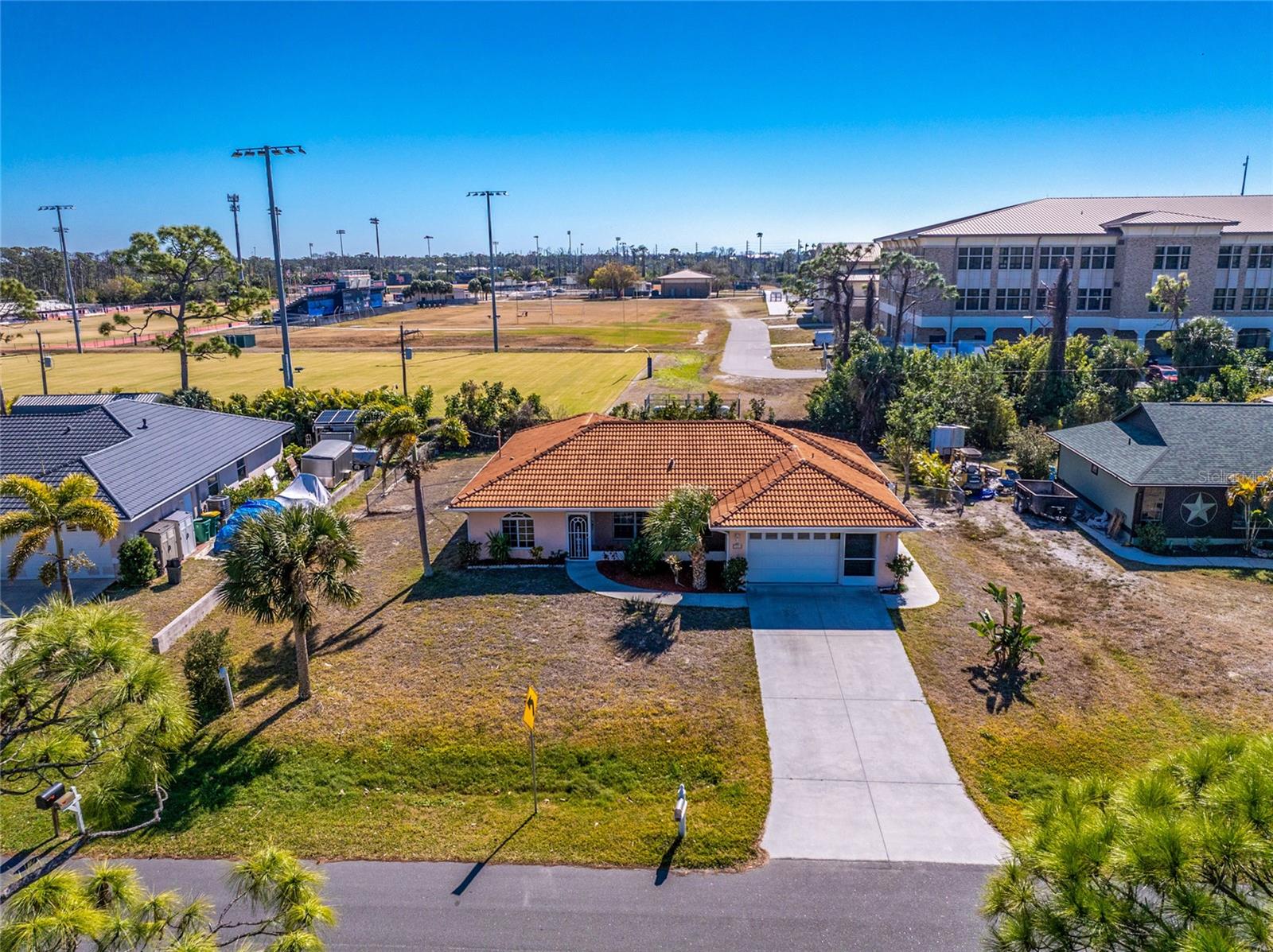 Image 49 of 54 For 1053 Bay Harbor Drive