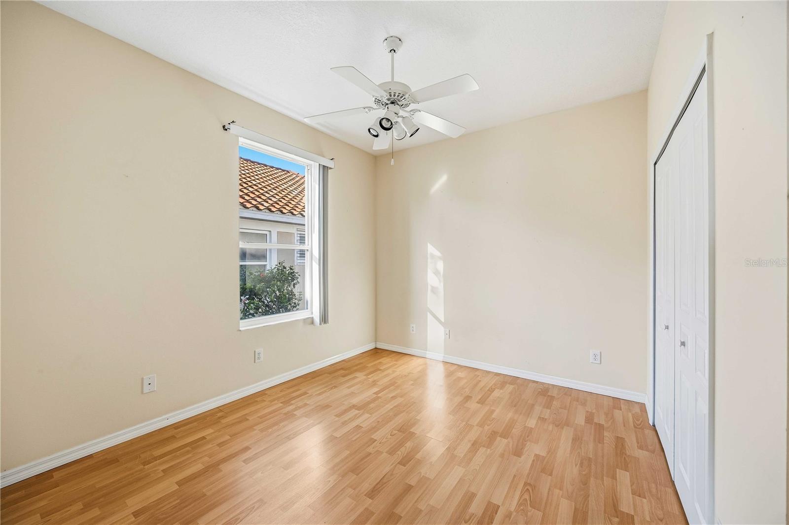 Image 25 of 47 For 138 Braemar Avenue