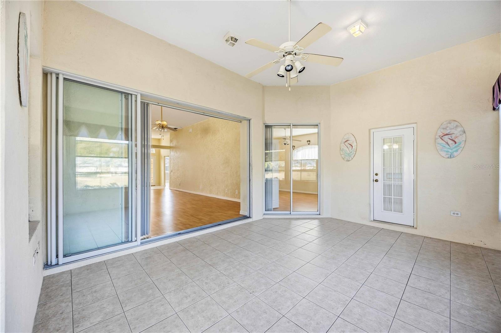 Image 29 of 47 For 138 Braemar Avenue