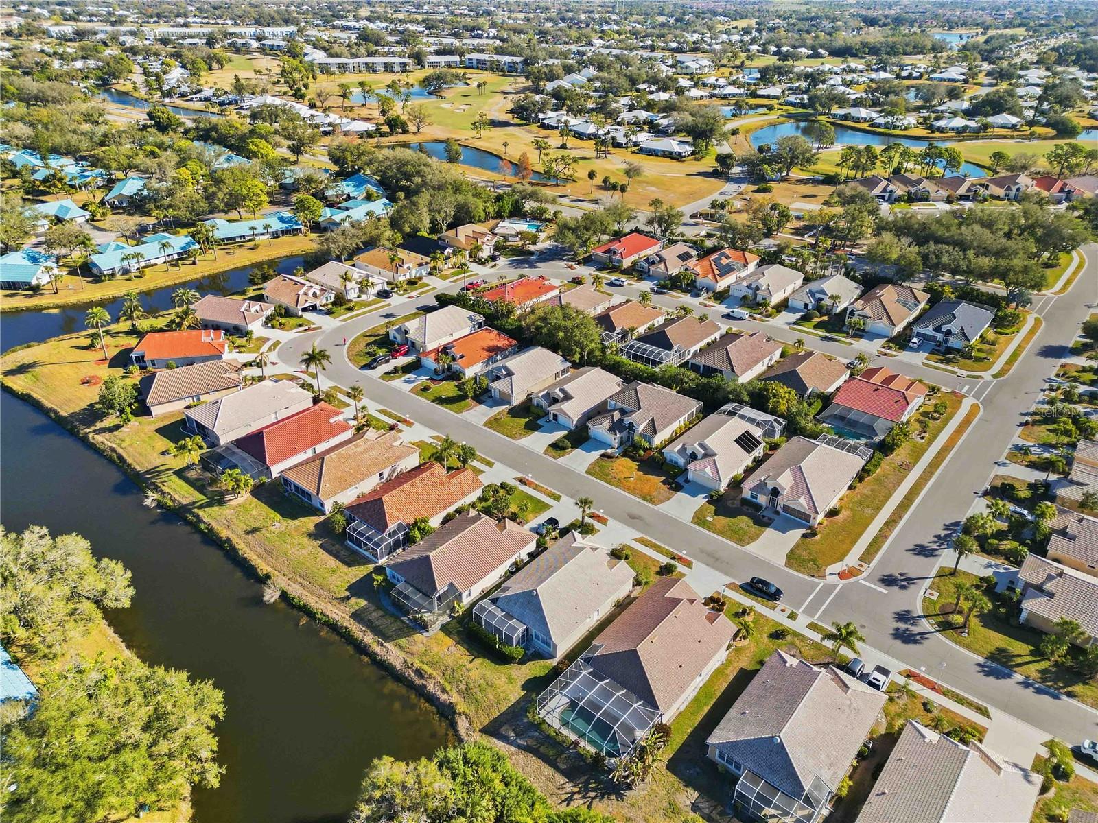 Image 43 of 47 For 138 Braemar Avenue