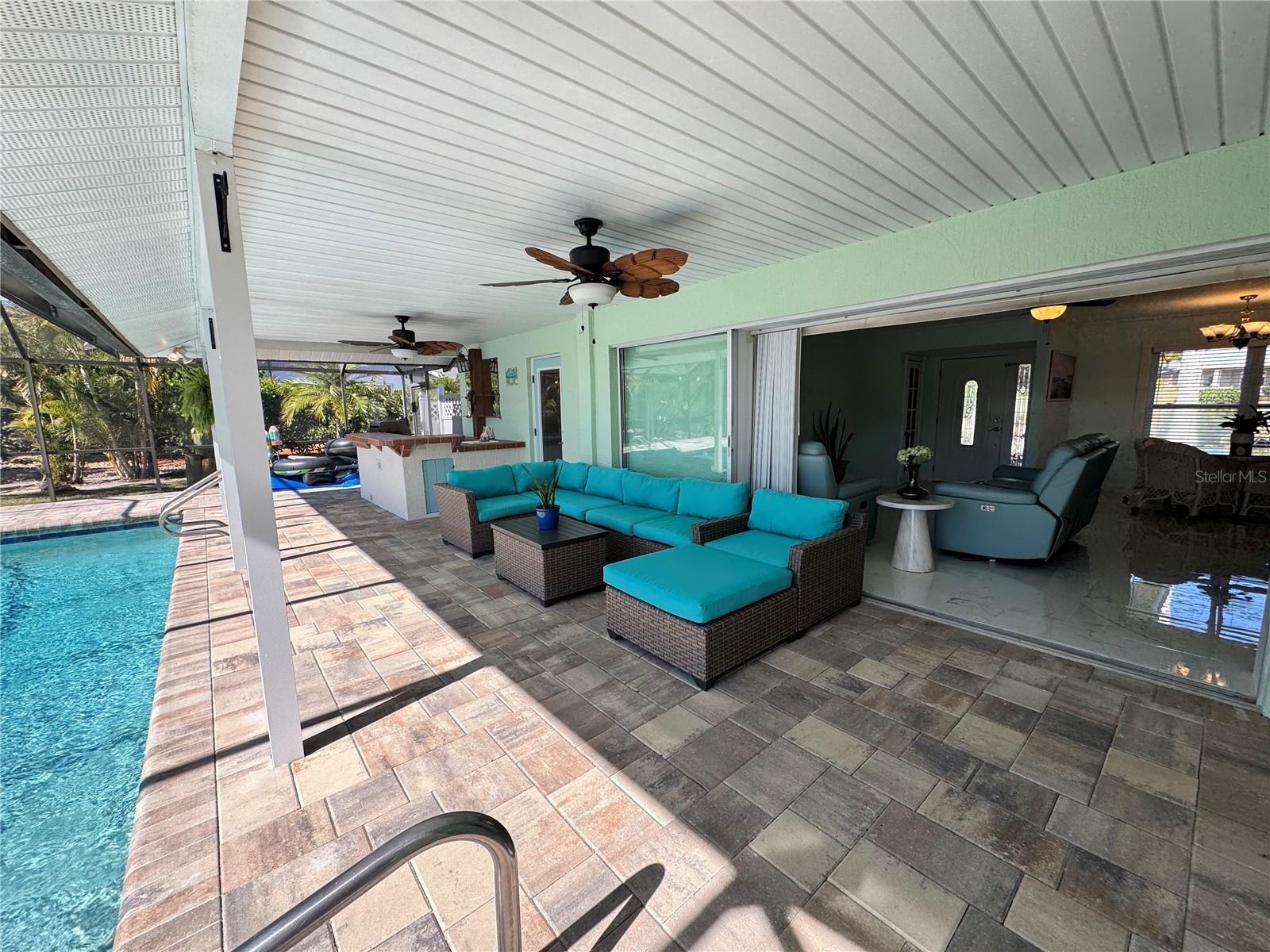 Image 11 of 77 For 1221 Bayshore Drive