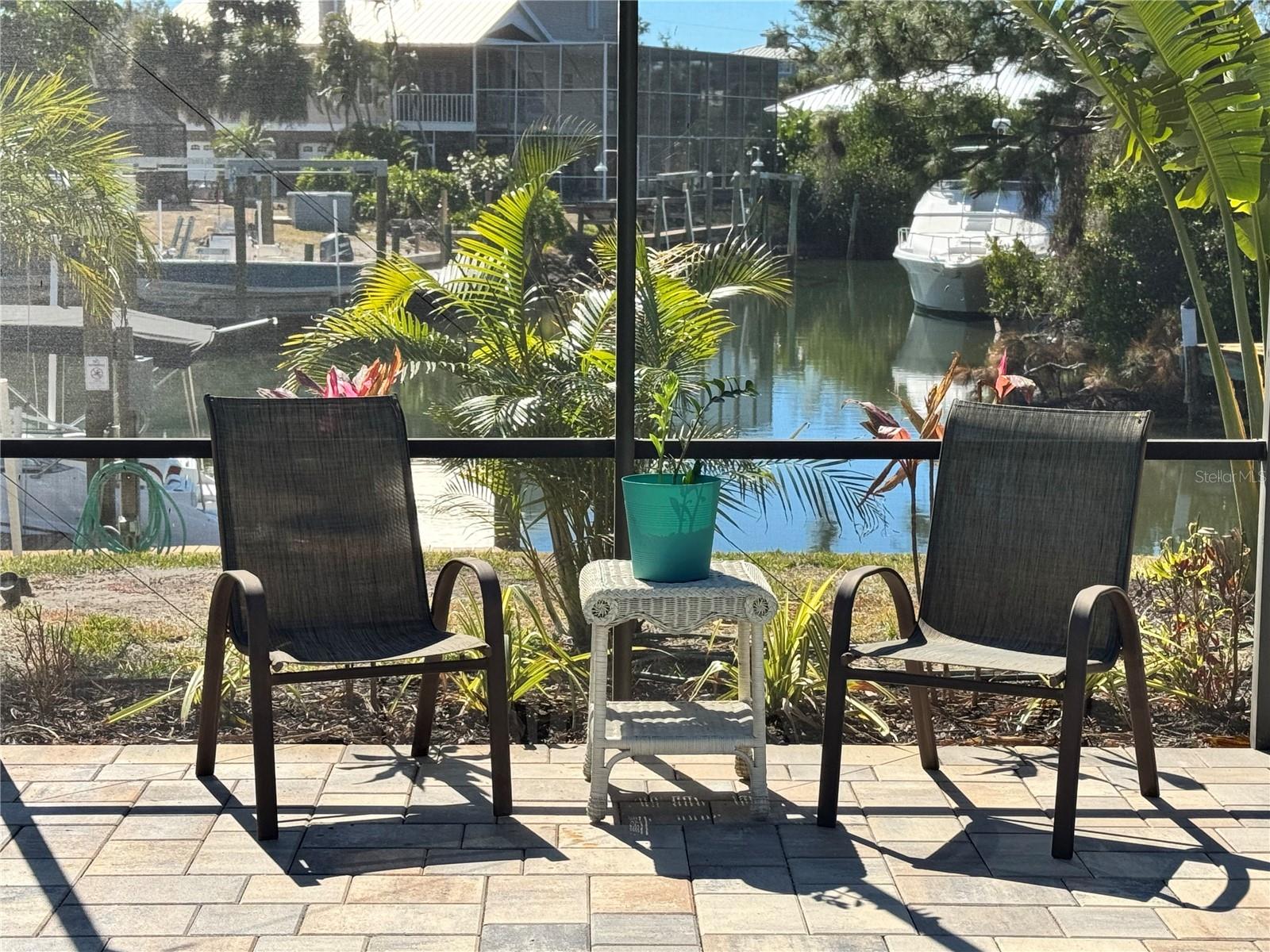 Image 15 of 77 For 1221 Bayshore Drive