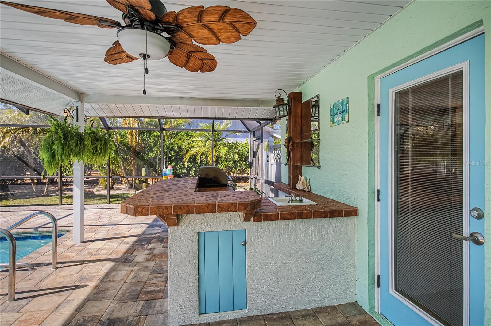 Image 18 of 77 For 1221 Bayshore Drive