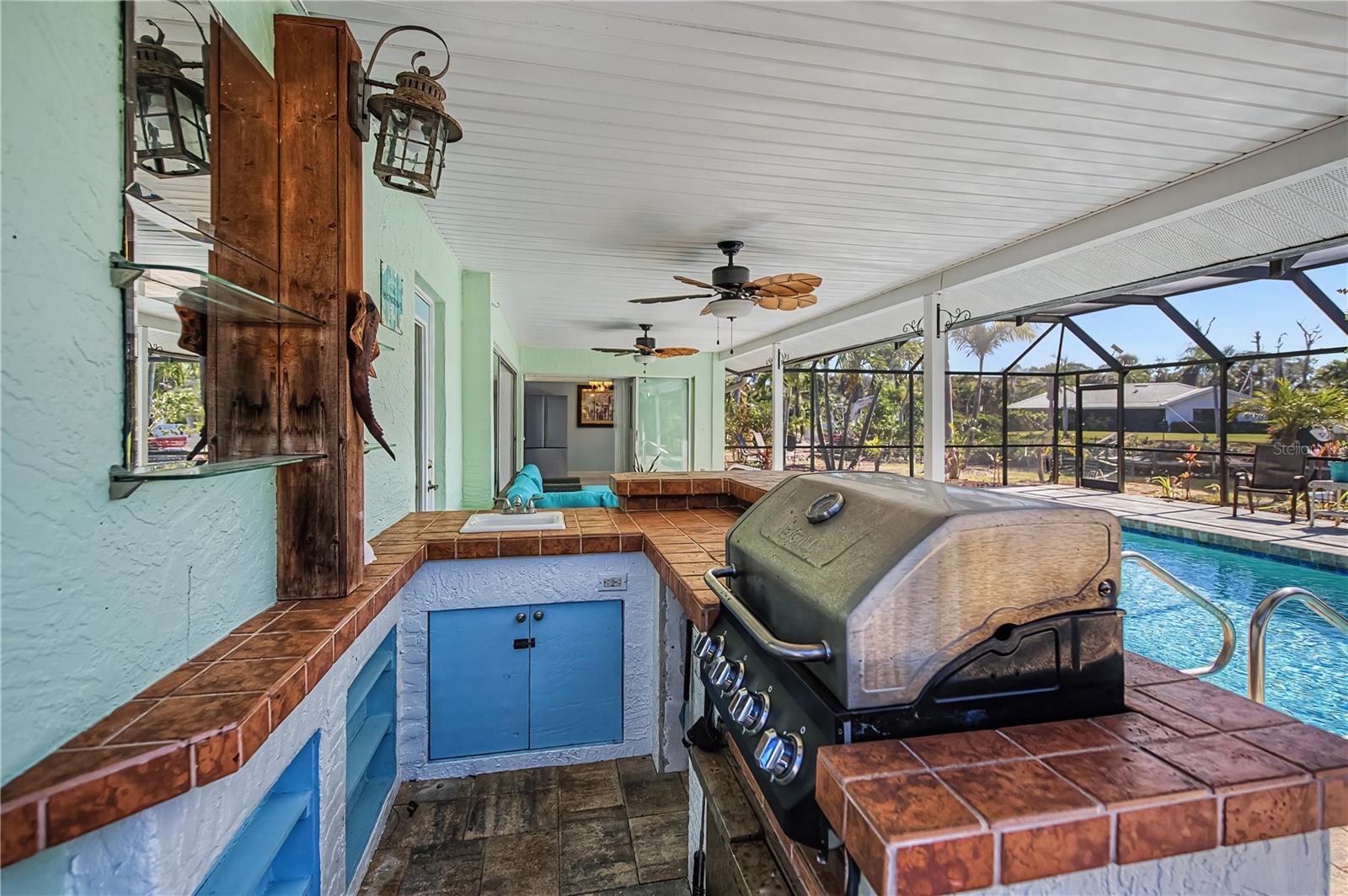 Image 19 of 77 For 1221 Bayshore Drive