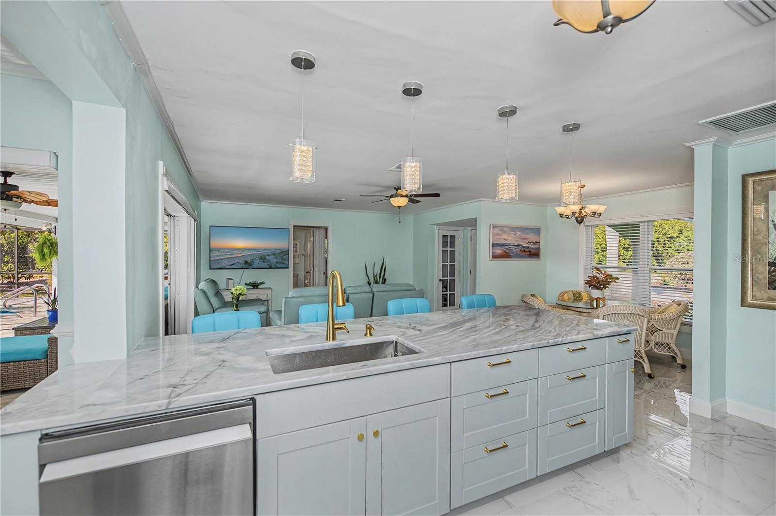 Image 30 of 77 For 1221 Bayshore Drive