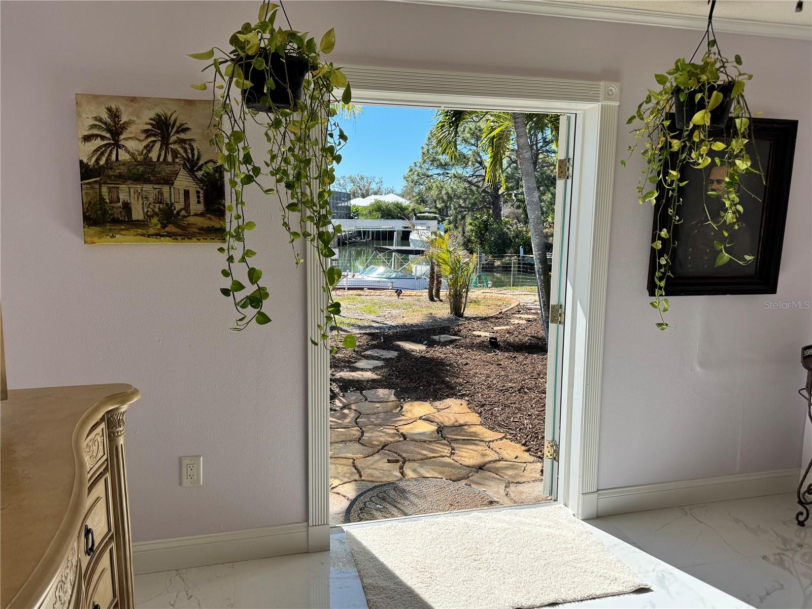 Image 46 of 77 For 1221 Bayshore Drive