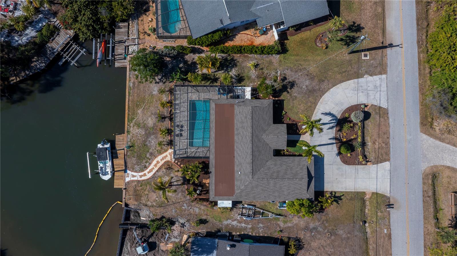 Image 56 of 77 For 1221 Bayshore Drive