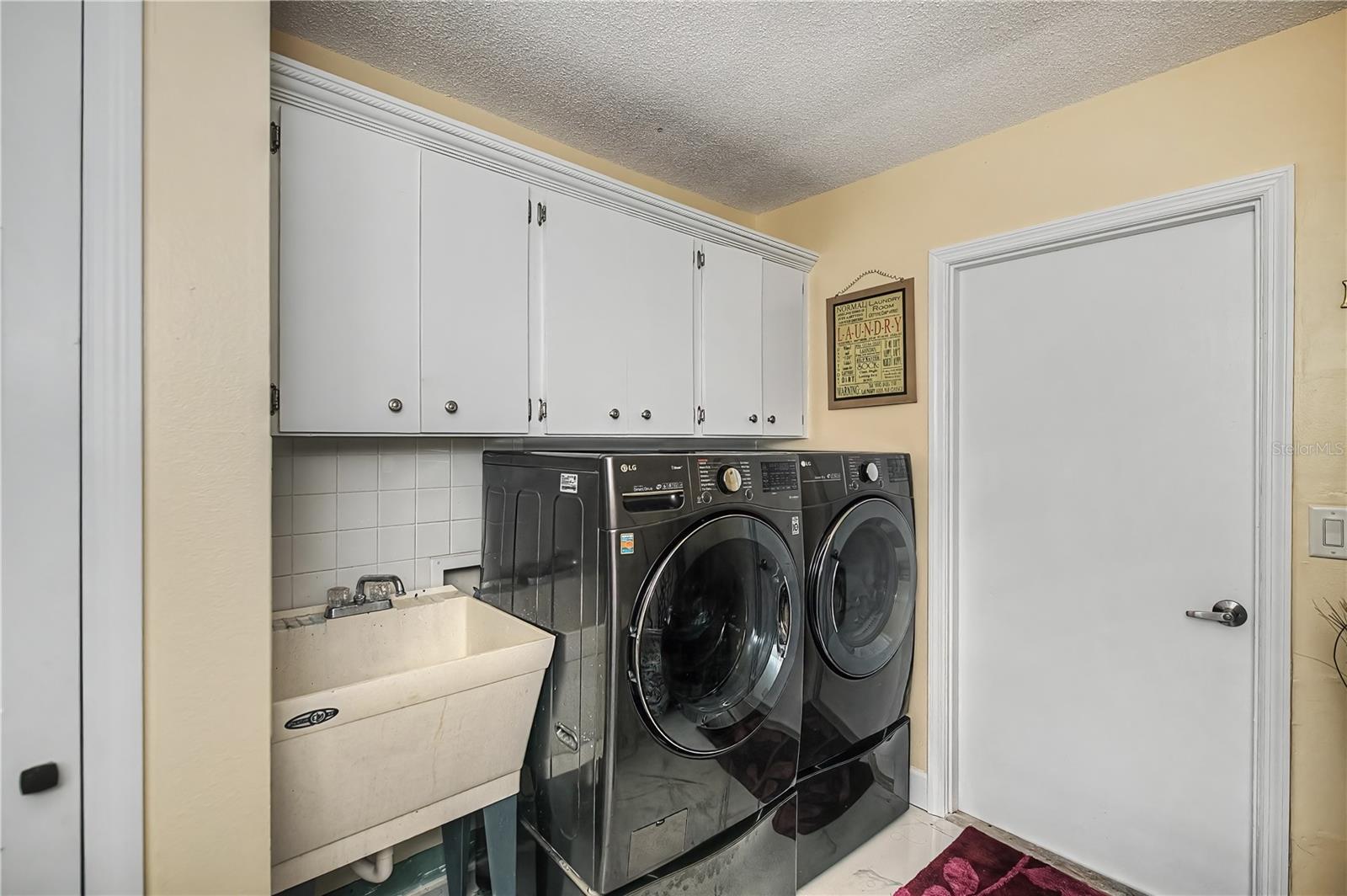 Image 67 of 77 For 1221 Bayshore Drive