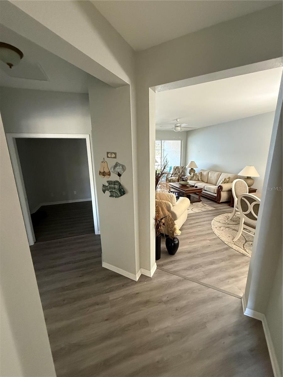 Image 20 of 52 For 2424 Magnolia Circle