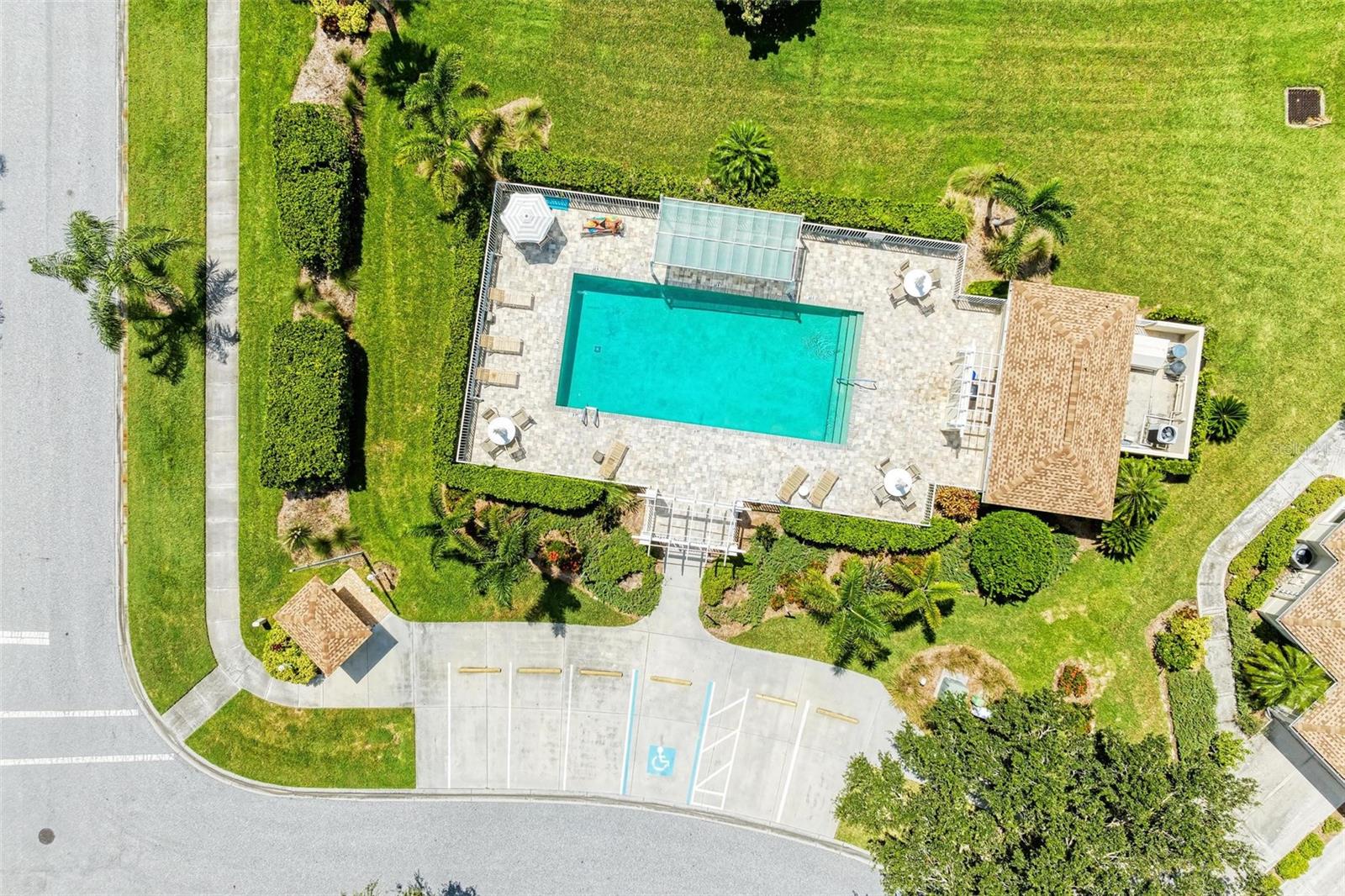 Image 33 of 52 For 2424 Magnolia Circle