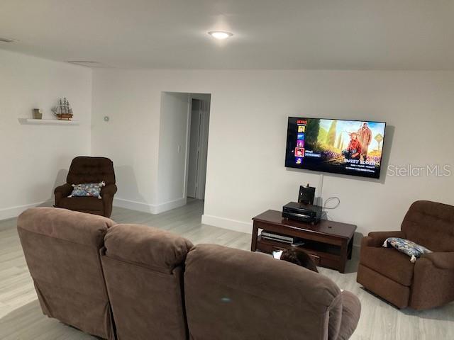 Image 5 of 10 For 18312 Driggers Avenue