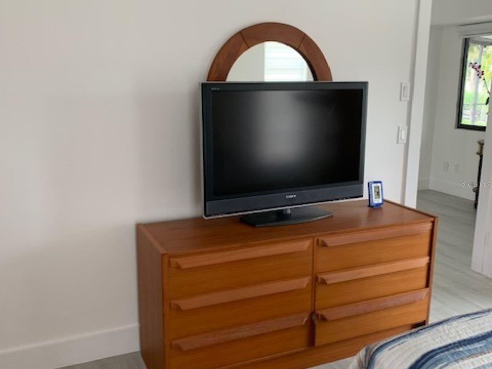 Image 7 of 10 For 18312 Driggers Avenue