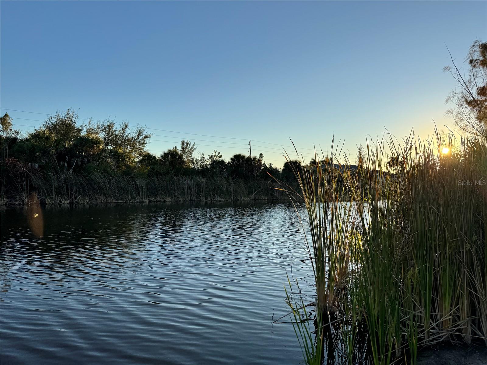 Image 4 of 12 For 15512 Lakeland Circle