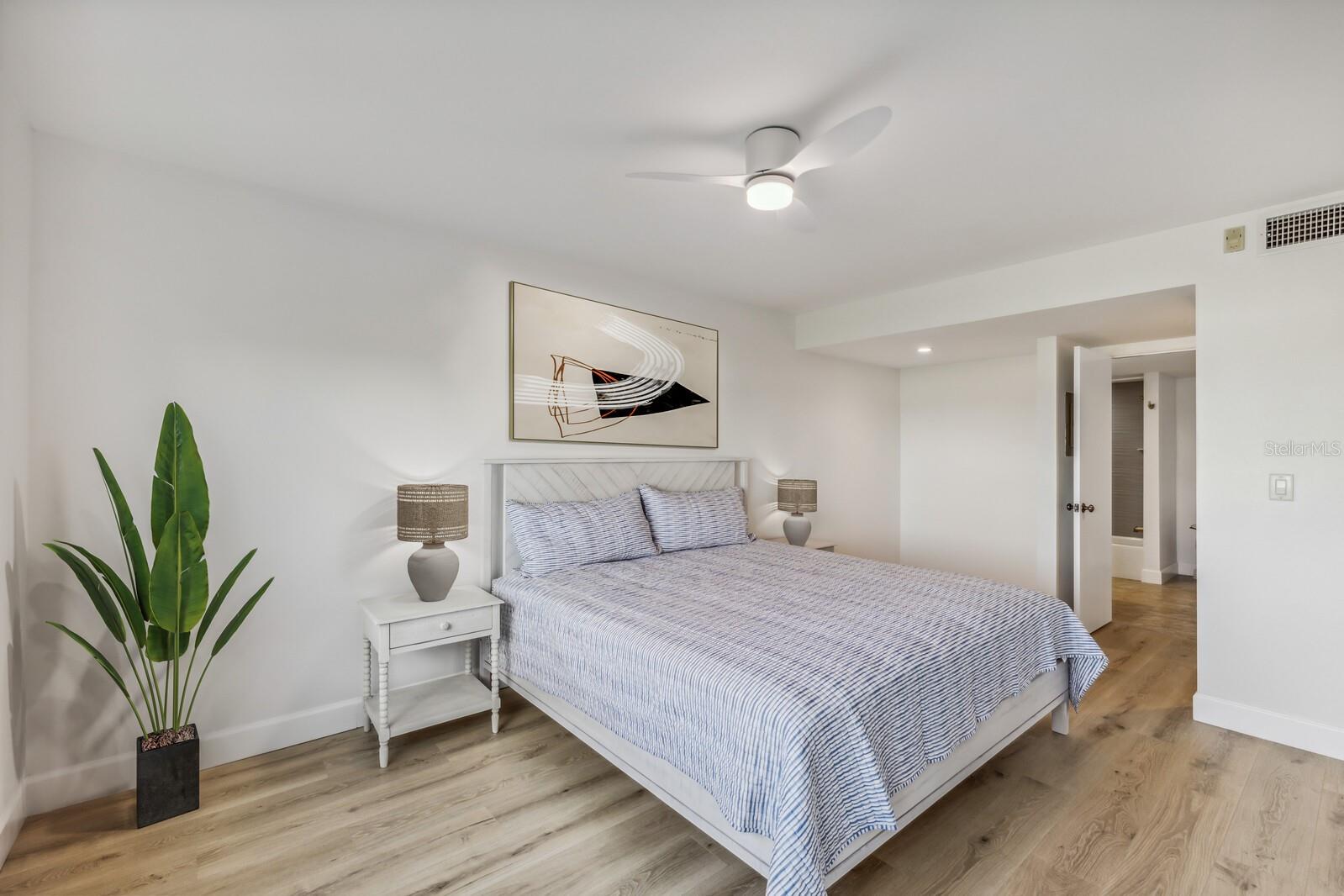 Image 13 of 25 For 5852 Gasparilla Road M11