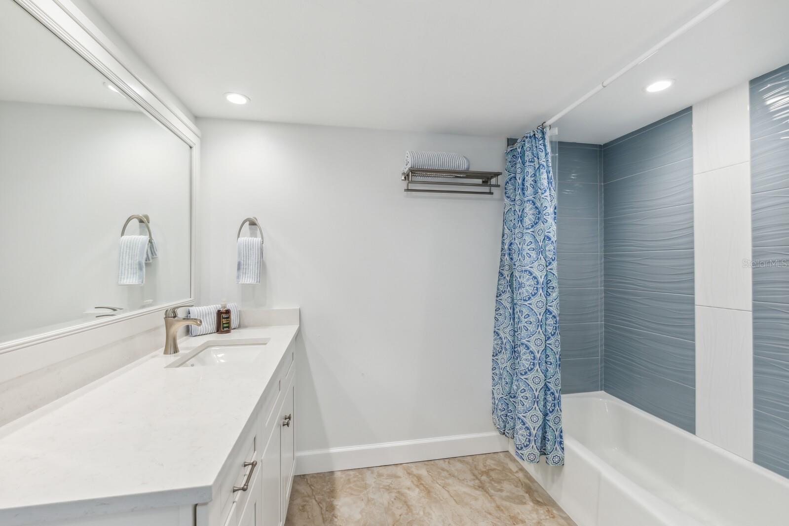 Image 15 of 25 For 5852 Gasparilla Road M11