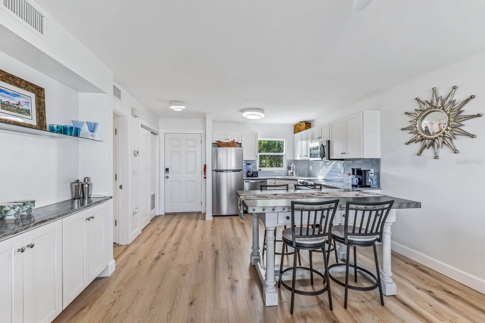 Image 22 of 25 For 5852 Gasparilla Road M11