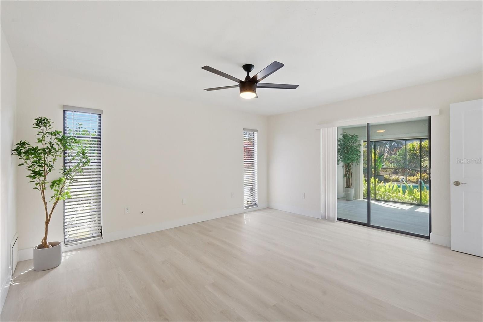 Image 13 of 40 For 3 Dover Drive