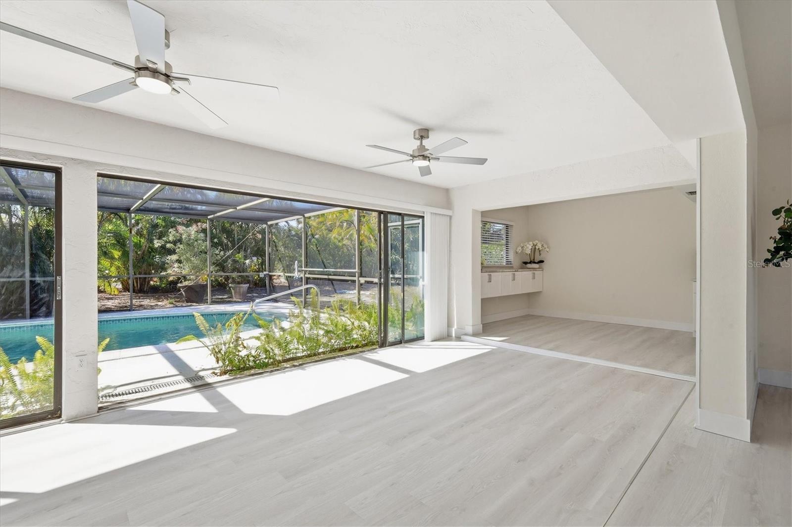 Image 20 of 40 For 3 Dover Drive