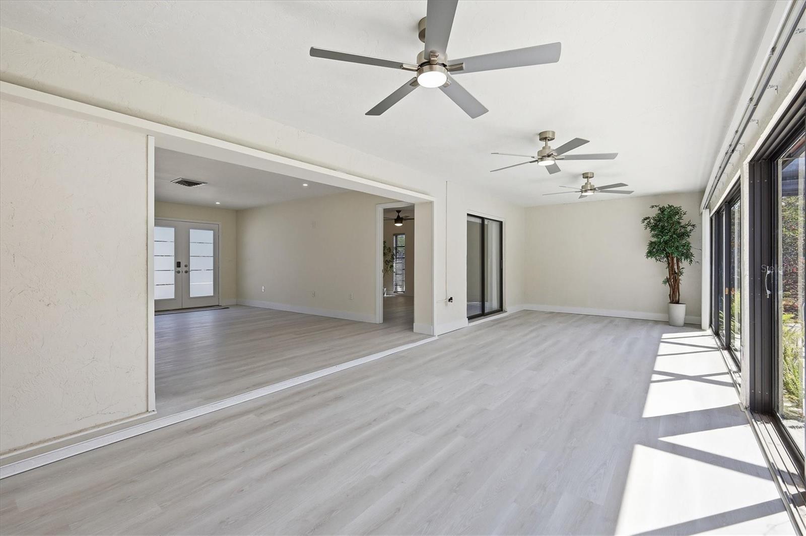 Image 21 of 40 For 3 Dover Drive