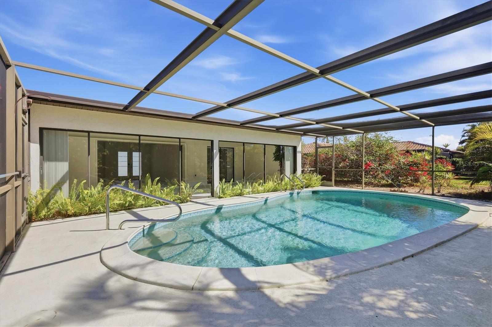 Image 28 of 40 For 3 Dover Drive