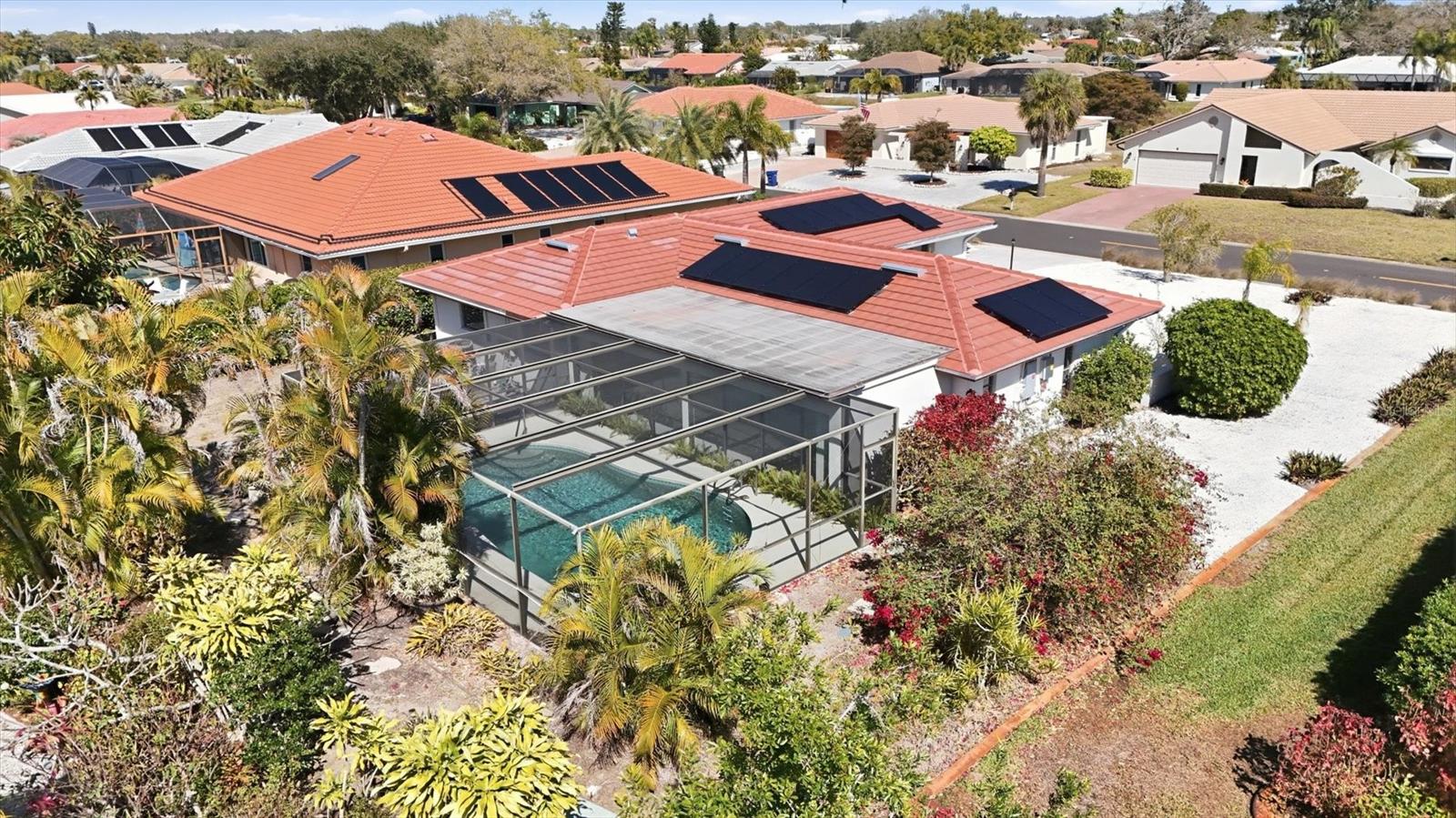 Image 3 of 40 For 3 Dover Drive