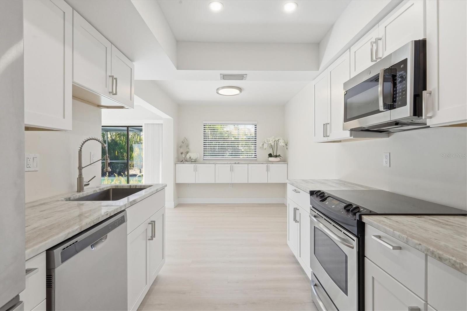 Image 6 of 40 For 3 Dover Drive