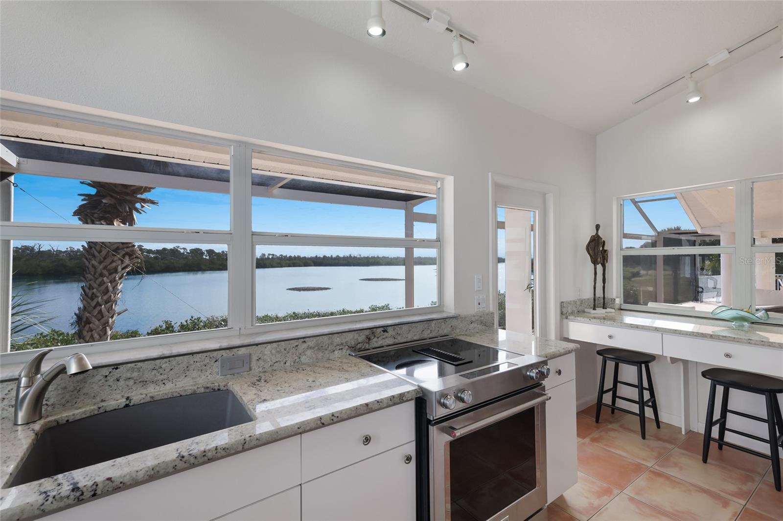 Image 27 of 65 For 270 Coral Creek Drive