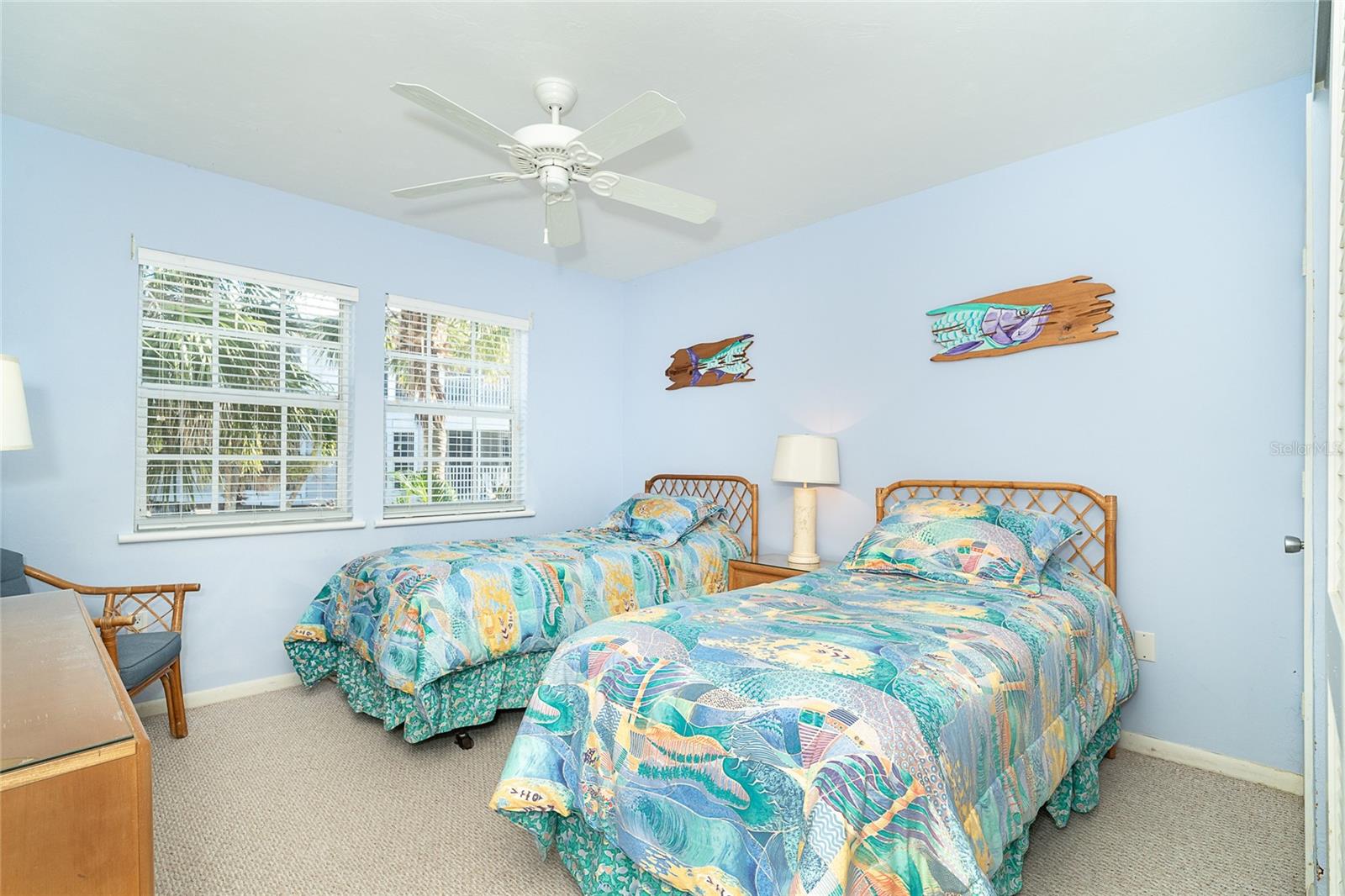 Image 29 of 37 For 7470 Palm Island Drive 2811