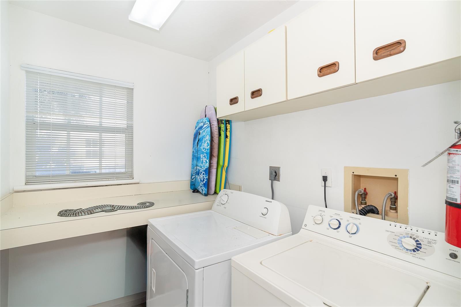 Image 32 of 37 For 7470 Palm Island Drive 2811