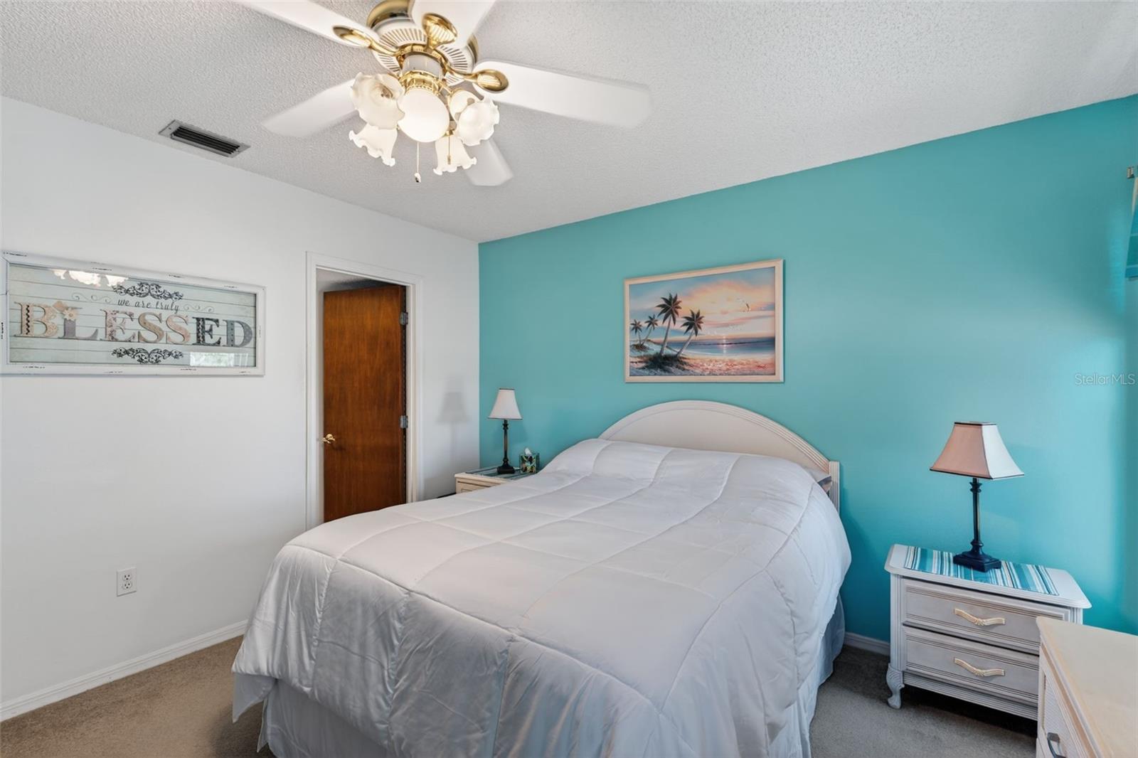 Image 14 of 34 For 6699 San Casa Drive L8