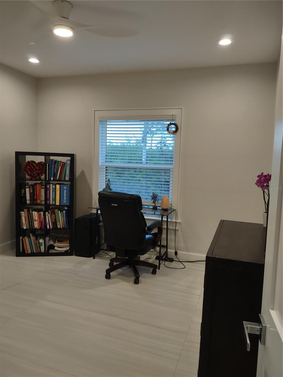 Image 40 of 43 For 1222 Underhill Circle